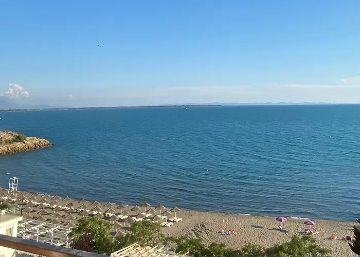 Bluewaveapartments 2